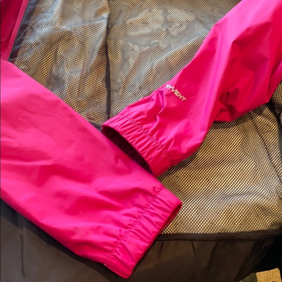 The North Face Resolve Shell Jacket - Picture 12 of 12